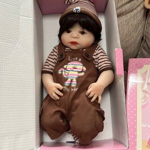 19 inch vinyl baby doll